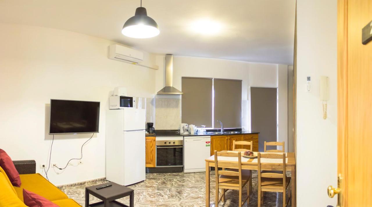 Apartamentos La Aldea Suites San Nicolás エクステリア 写真